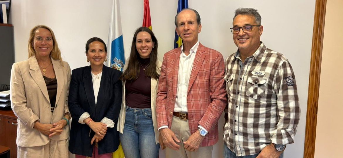 Presentación del proyecto de lucha canaria en Gambia (CEDIDA)