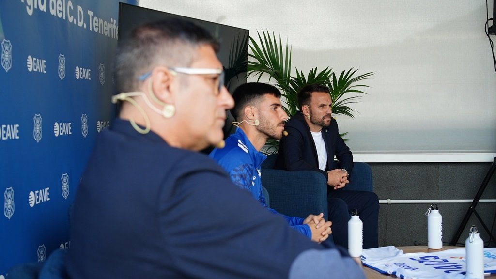 Fabio, en su presentación oficial (CD TENERIFE).