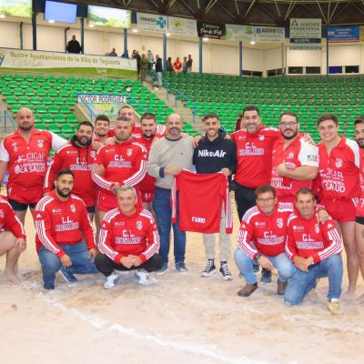 Fabio González con el conjunto lagunero (Club de Lucha Rosario)