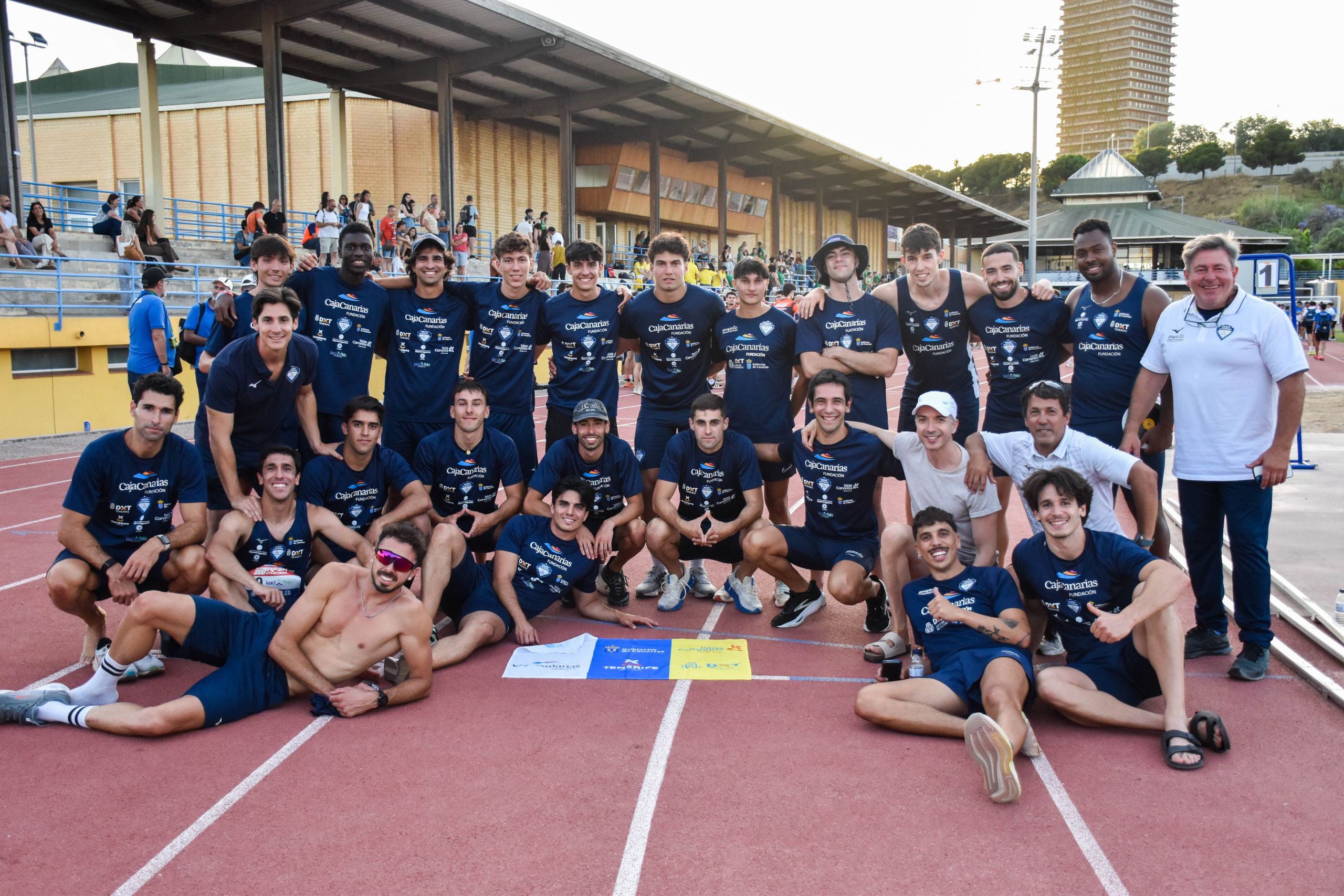 Equipo masculino del Tenerife CajaCanarias. (CEDIDA)