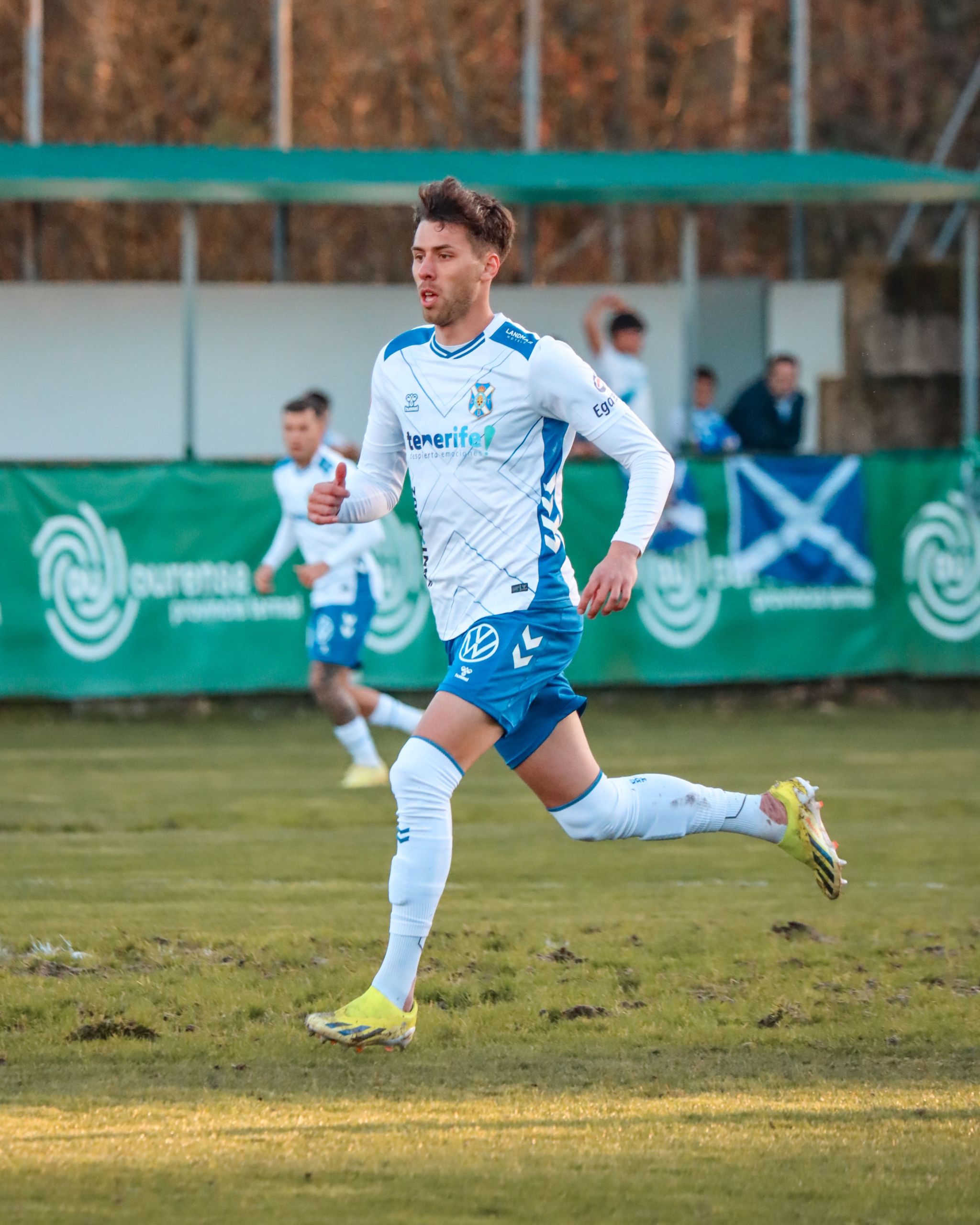 Gastón (CD TENERIFE).
