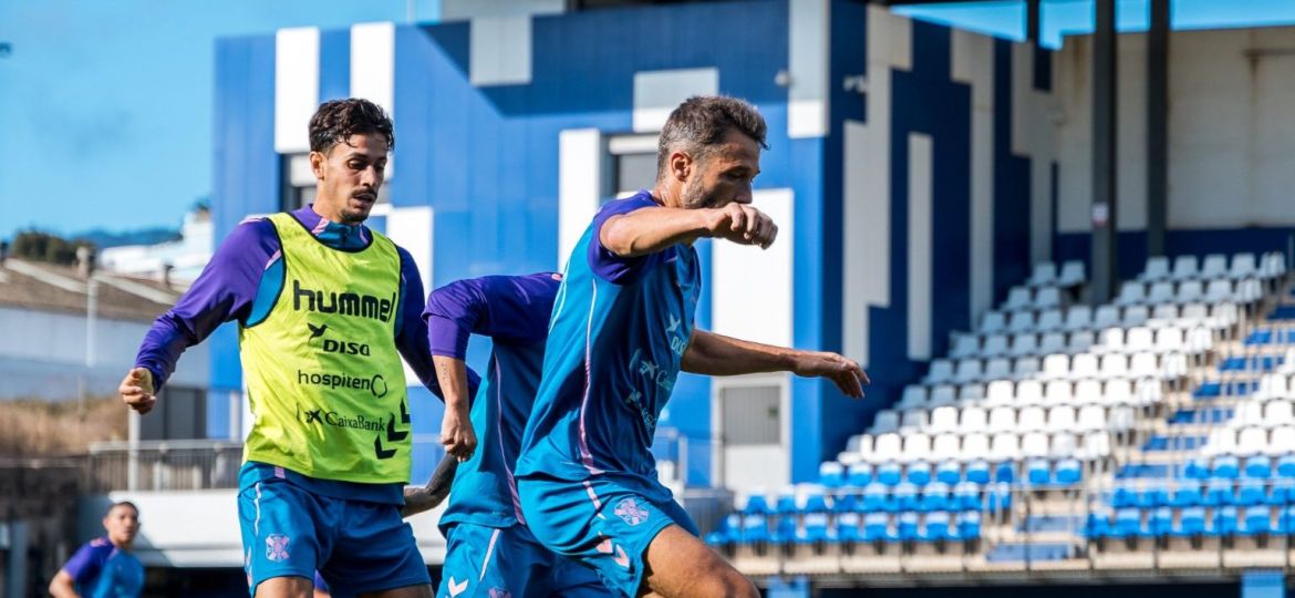 Aitor Sanz en un entrenamiento (CD TENERIFE)