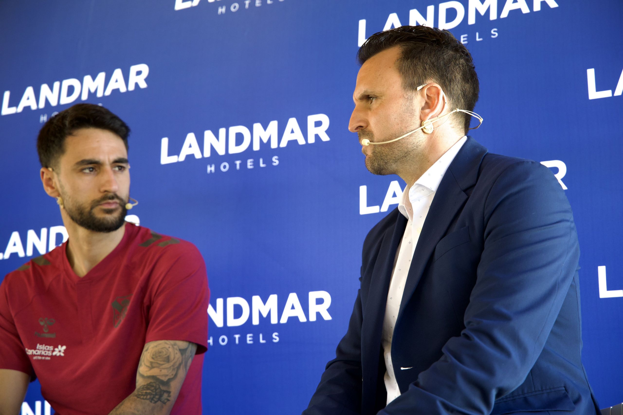 Ayoze García en la presentación de Iván Chapela (CD TENERIFE)