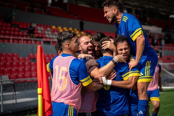Celebración del gol de Santi Domínguez. (CEDIDA)