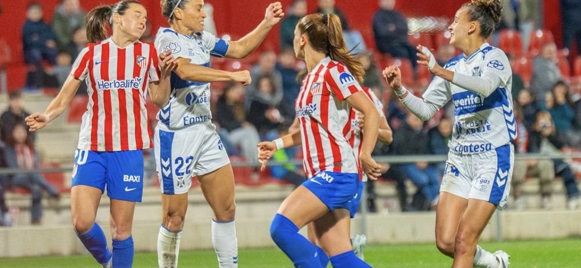 Acción del partido (@CDTFEMENINO).