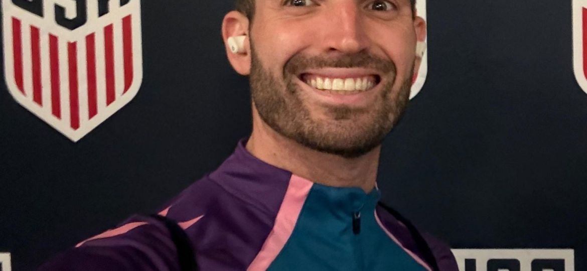 Adam Ballou (@FUNDACIONCDT).
