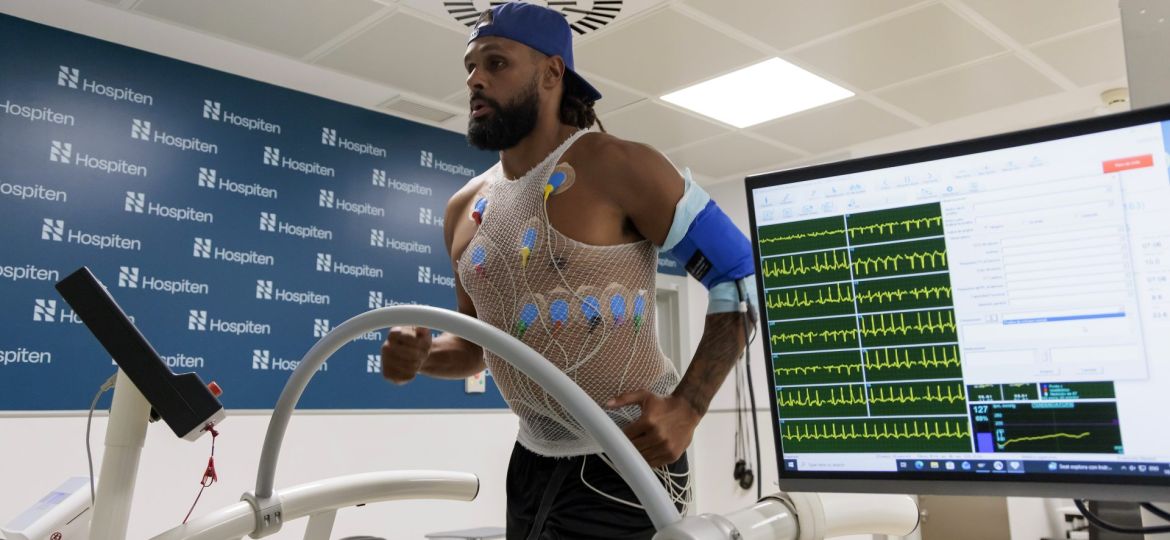 Patty Mills en las instalaciones de Hospiten (CB CANARIAS)
