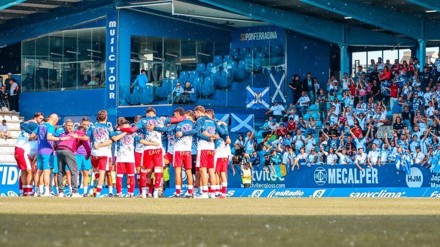 El CD Tenerife previo al choque ante la Ponferradina (CEDIDA)