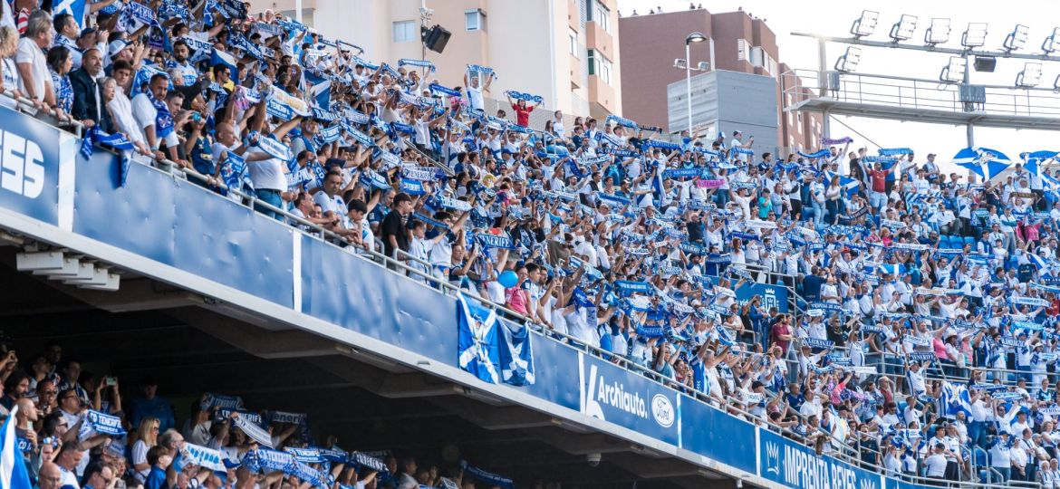 Aspecto del Heliodoro en el ascenso ante el Barakaldo (CD TENERIFE).
