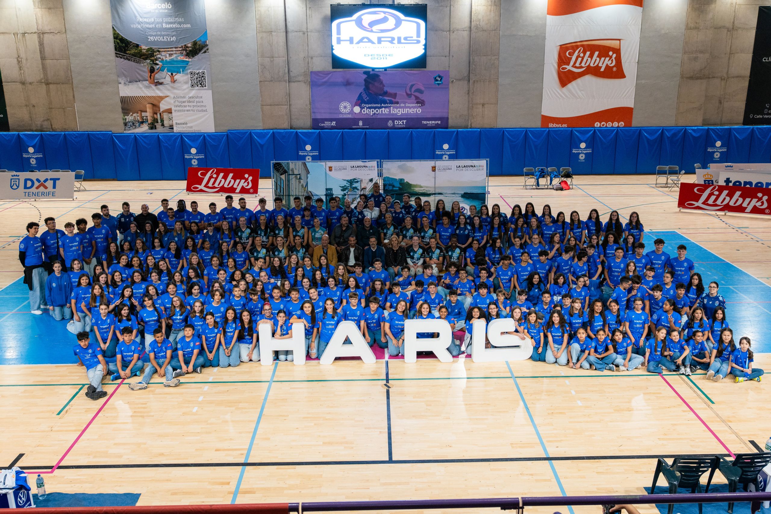 Foto de familia del Tenerife Libby's La Laguna (CEDIDA).