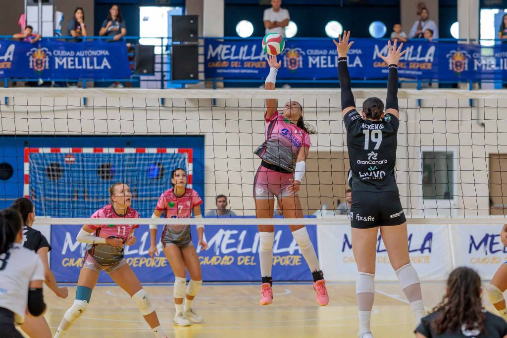 CV Melilla vs Heidelberg-Volkswagen (LIGA IBERDROLA)|Imagen de un duelo entre Heidelberg-Volkswagen y Avarca de Menorca (LIGA IBERDROLA)