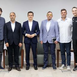 Imagen de la presentación del acuerdo (CB CANARIAS)