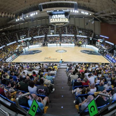 Imagen del Santiago Martín en un partido (CB CANARIAS)
