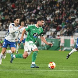 José León trata de recuperar la posición en Ferrol (CD Tenerife)