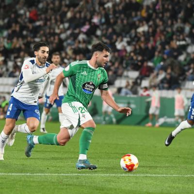 José León trata de recuperar la posición en Ferrol (CD Tenerife)