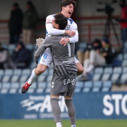 Juanjo Sánchez y Dani Martín celebran uno de los goles en Tajonar (CD Tenerife)