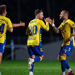 Kirian celebra su gol con Jesé (CEDIDA)