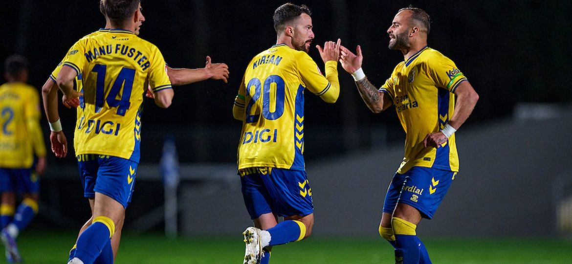 Kirian celebra su gol con Jesé (CEDIDA)
