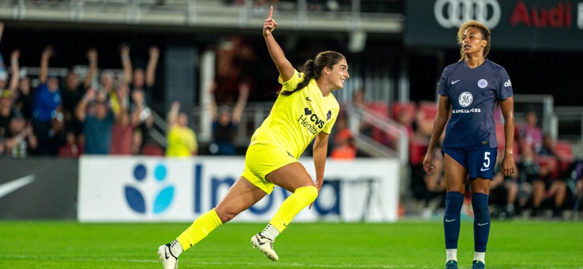 Lena Silano celebrando un gol (CEDIDA)