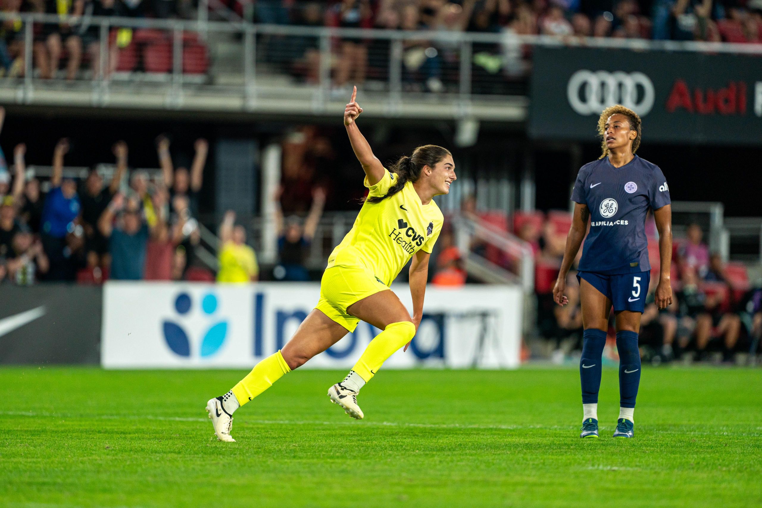 Lena Silano celebrando un gol (CEDIDA)
