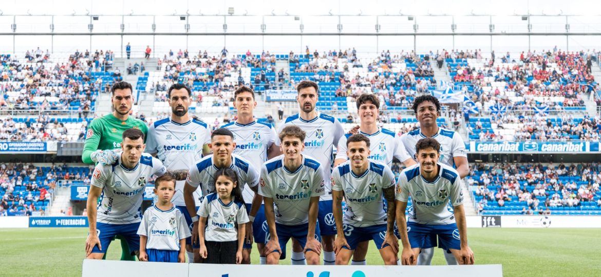 La alineación del CD Tenerife para recibir al Arenas de Getxo (CD TENERIFE)