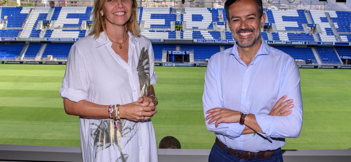 La consejera Yolanda Moliné y el vicepresidente Lope Afonso (CEDIDA)