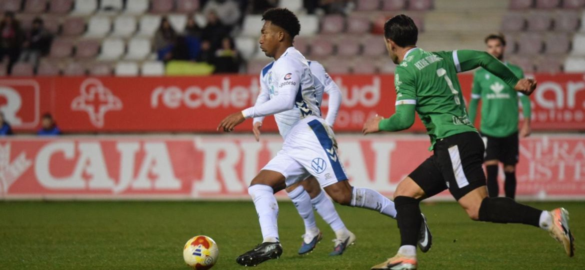 Landázuri en el Zamora- Tenerife (CD TENERIFE)