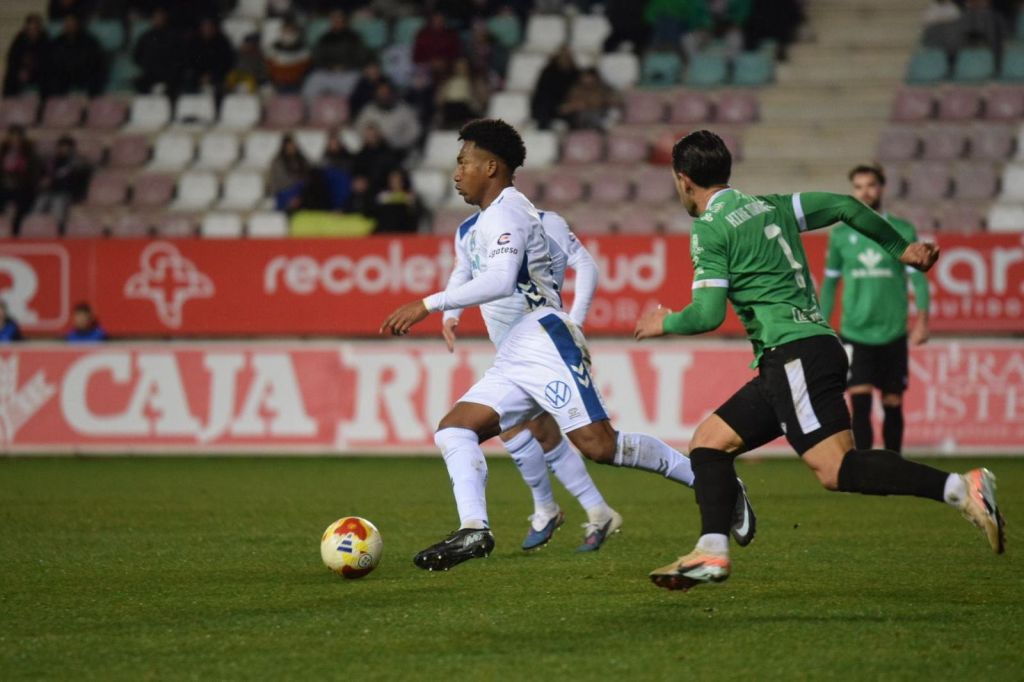 Landázuri en el Zamora- Tenerife (CD TENERIFE)