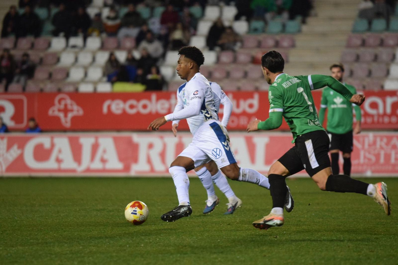 Landázuri en el Zamora- Tenerife (CD TENERIFE)