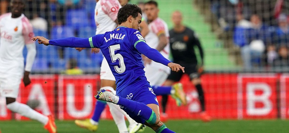 Luis Milla jugando con el Getafe (@LuisMilla_6)