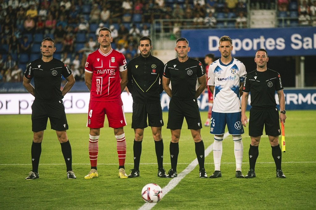 Manuel Jesús Orellana Cid, antes del Tenerife - Cartagena (CD TENERIFE/SAN ACOSTA).