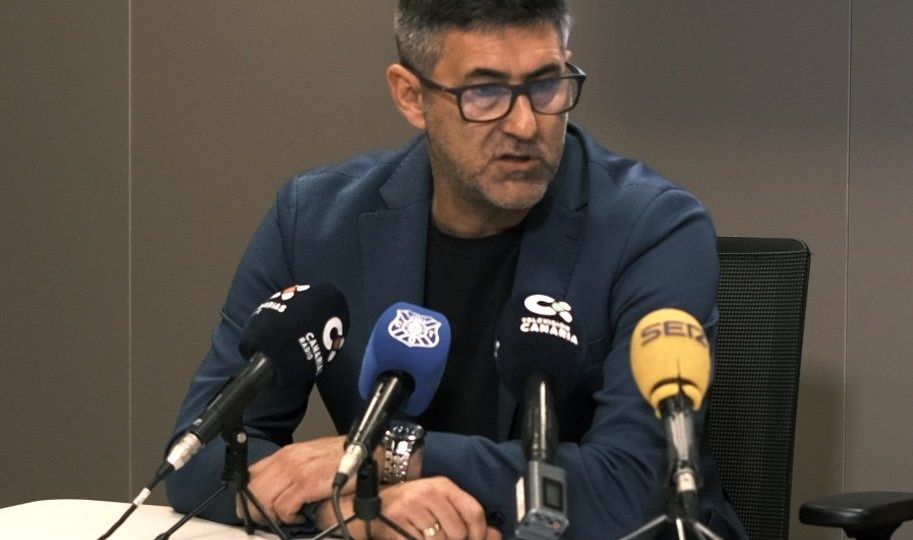 Mauro Pérez en Hospiten (@CDTOficial)