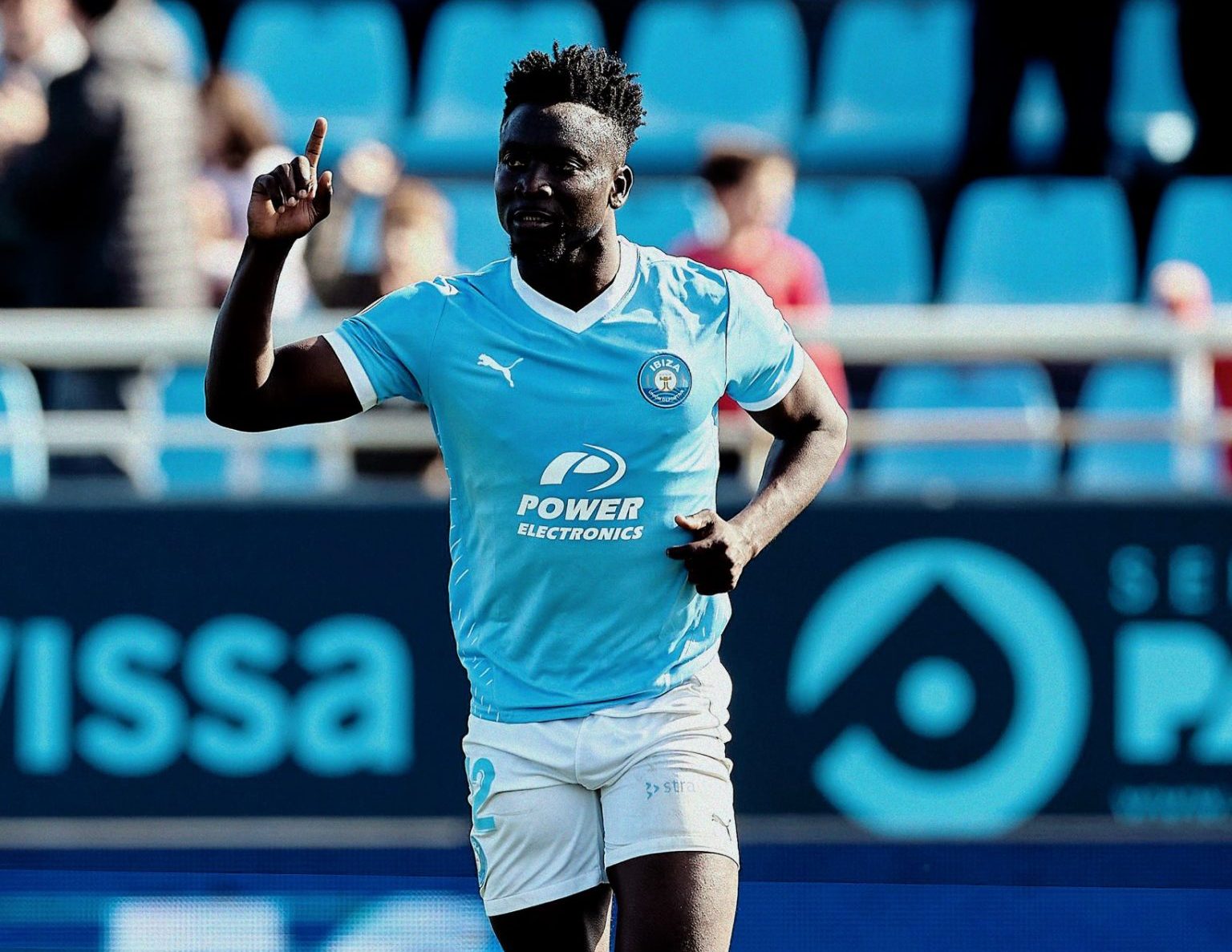 Mo Dauda celebrando su primer gol como celeste (@ibizaud)