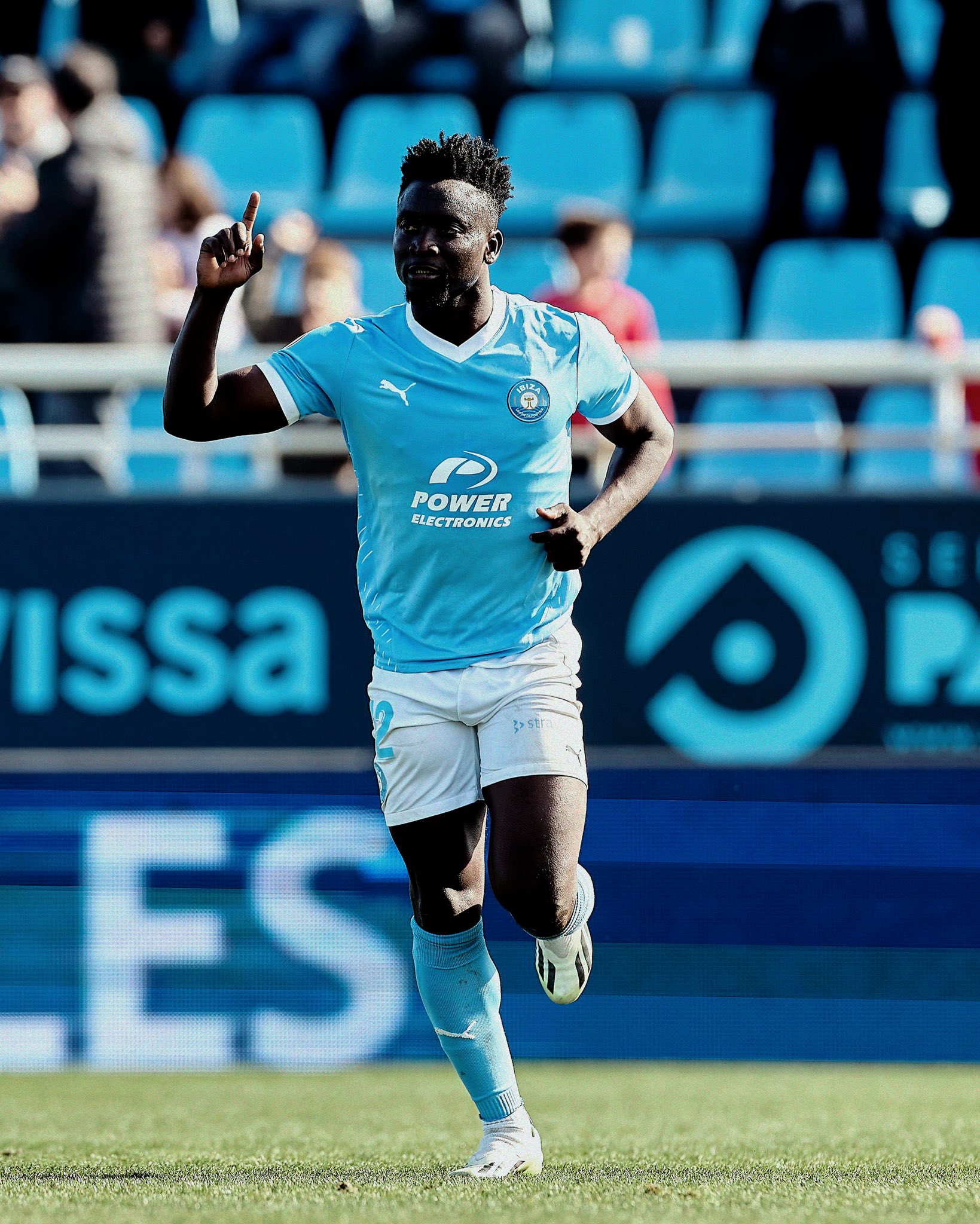 Mo Dauda celebrando su primer gol como celeste (@ibizaud)