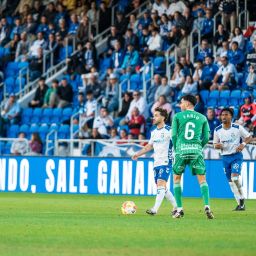 Acción del partido contra el Racing de Ferrol (CD TENERIFE).