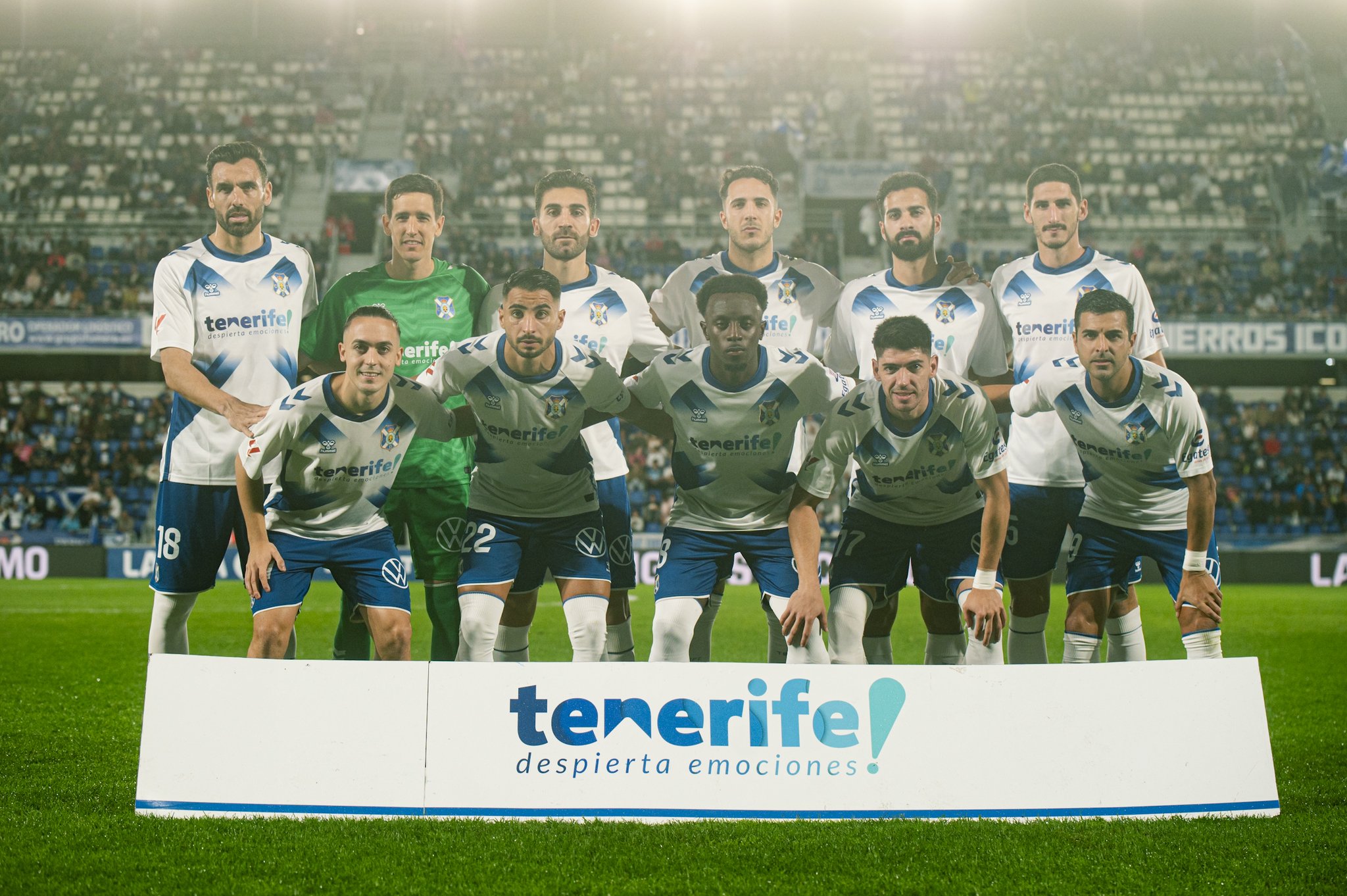 Alineación del Tenerife contra el Levante (LA LIGA)
