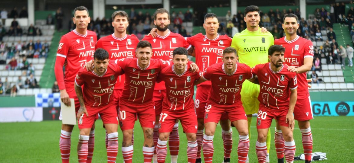 Once del 'Efesé' contra el Racing de Ferrol (@FCCartagena_efs)