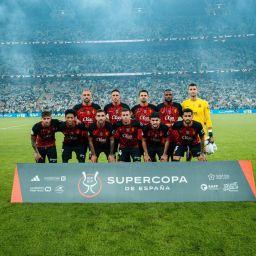 Once titular del Mallorca en la Supercopa de España