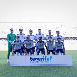 Once blanquiazul ante el Guadalajara (CD Tenerife)