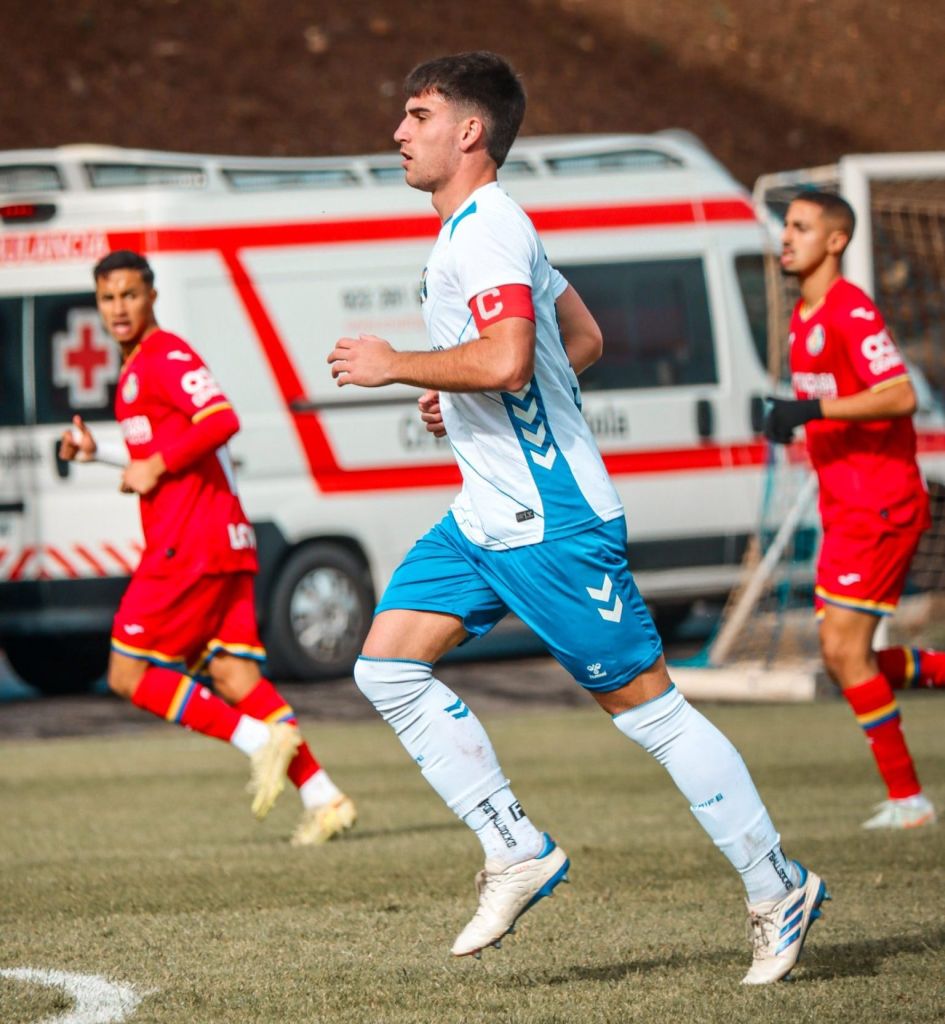 Partido entre filiales en la Ciudad Deportiva (CD Tenerife)