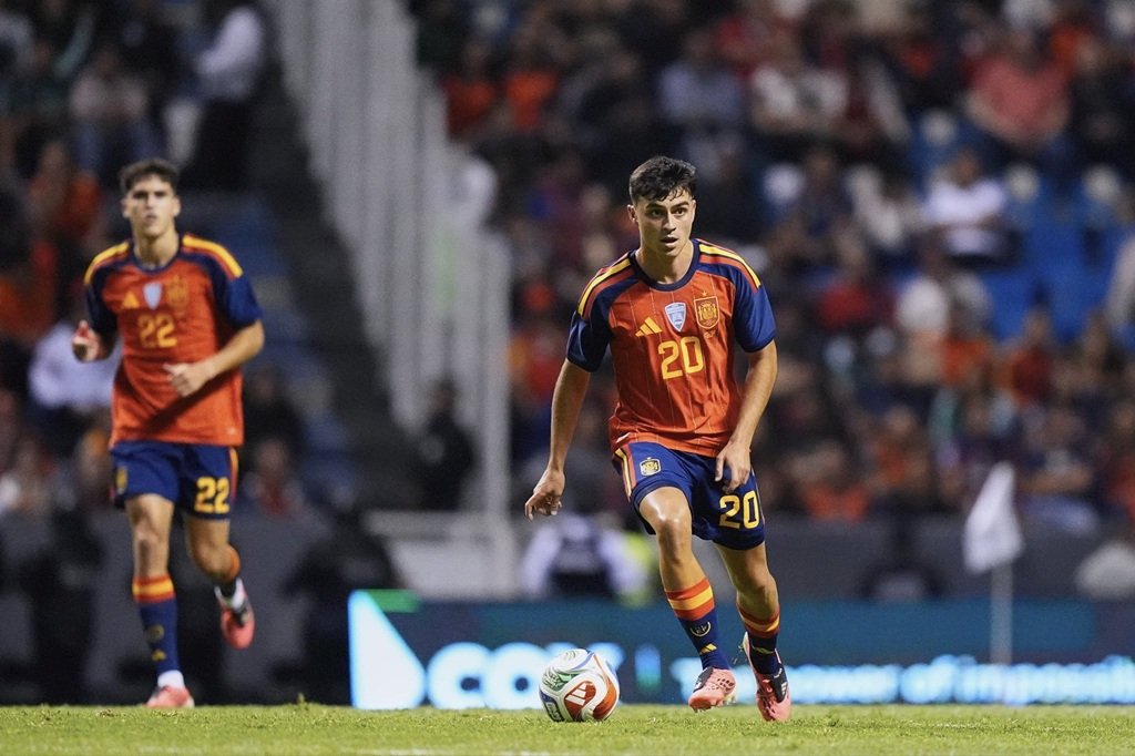 Pedri, goleador con España (@PEDRI).