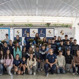 Posado final con los campeones y participantes. (RCNT)