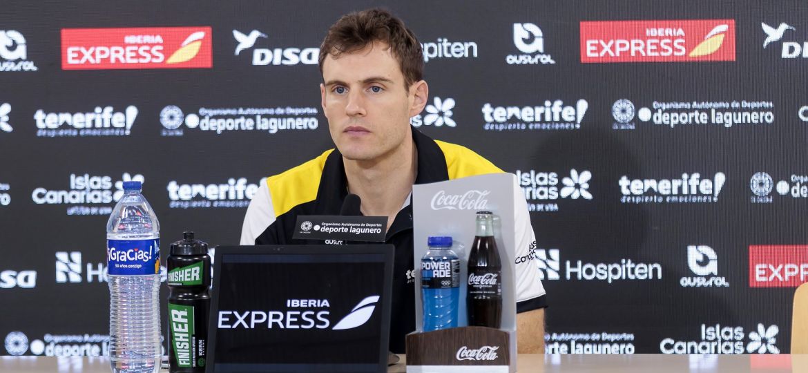 Tim Abromaitis en rueda de prensa (CEDIDA)