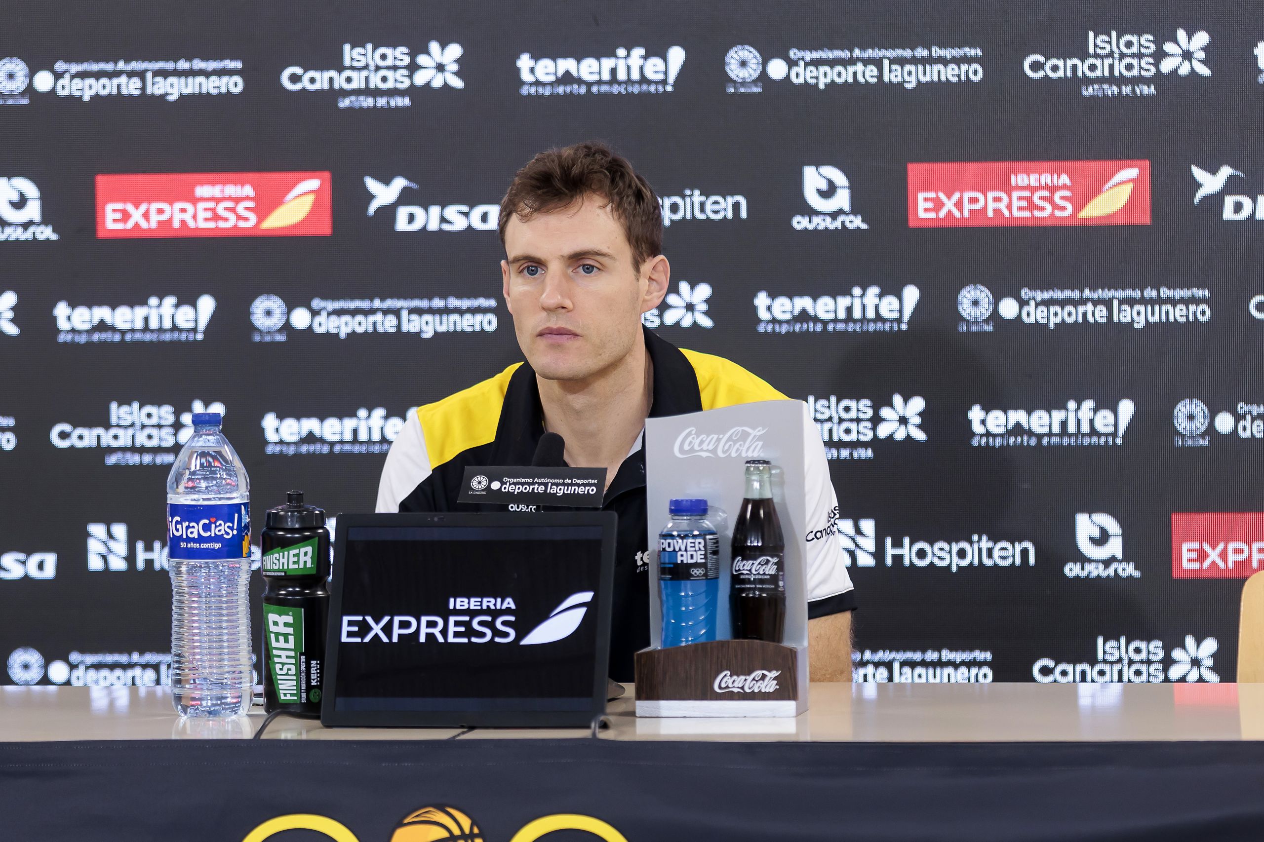 Tim Abromaitis en rueda de prensa (CEDIDA)