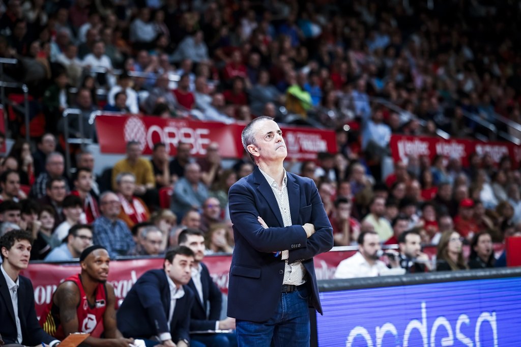 Porfirio Fisac, entrenador del Casademont Zaragoza (ACB MEDIA).