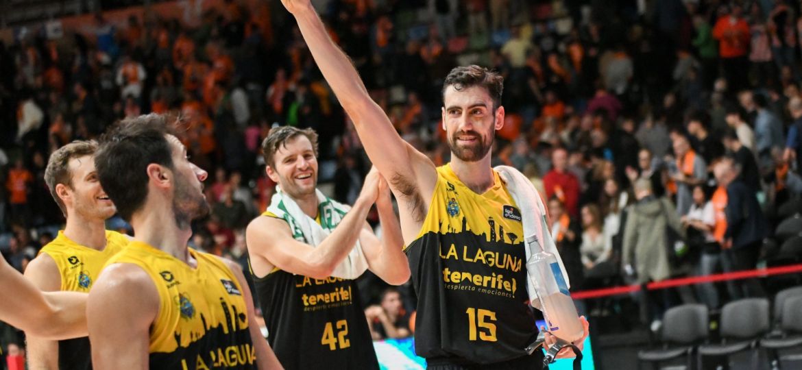 Joan Sastre tras ganar en Coruña (ACB Media / Mónica Arcay)