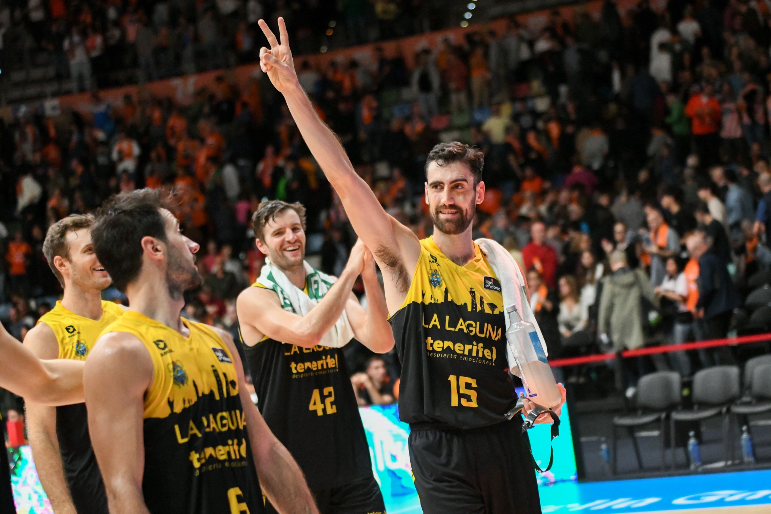 Joan Sastre tras ganar en Coruña (ACB Media / Mónica Arcay)