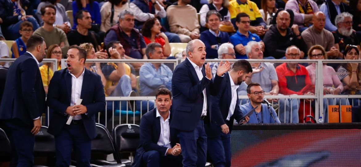 Txus Vidorreta durante el último derbi canario (ACB Media / Miguel Henríquez)