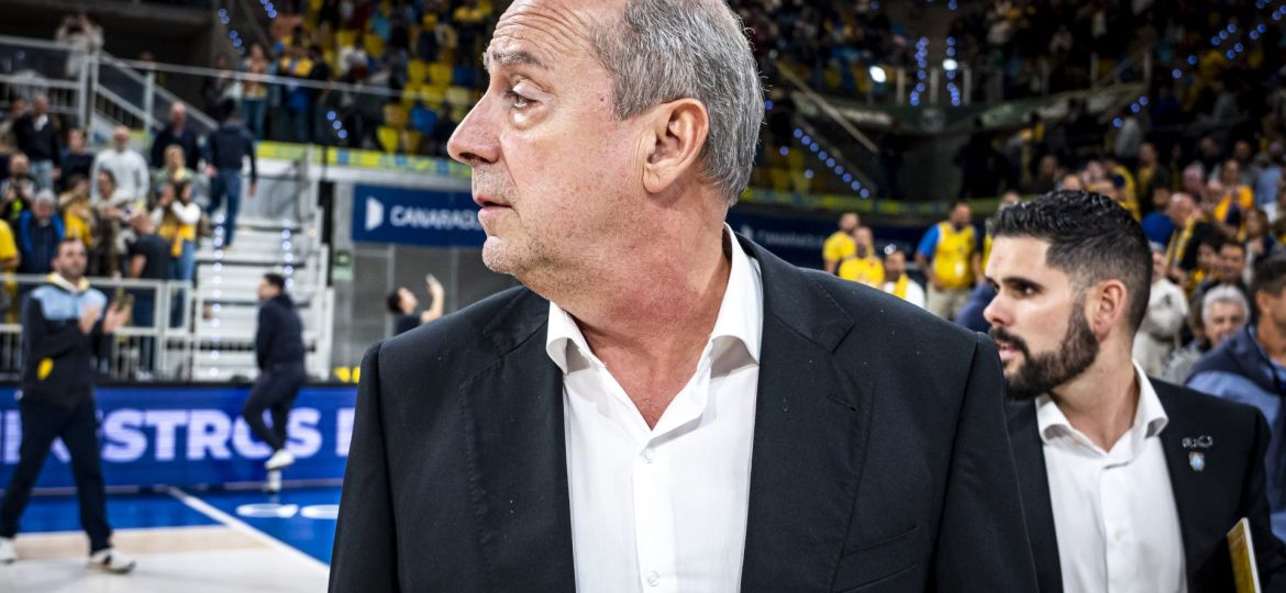 Vidorreta en el derbi (acb Photo - Miguel Henriquez)