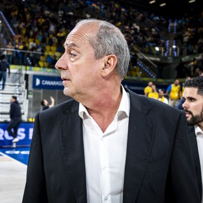 Vidorreta en el derbi (acb Photo - Miguel Henriquez)